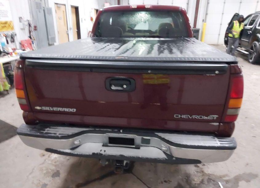 Photo 17 of 2000 Chevrolet Silverado 1500 LS (VIN 1GCEK19T3YE192810)