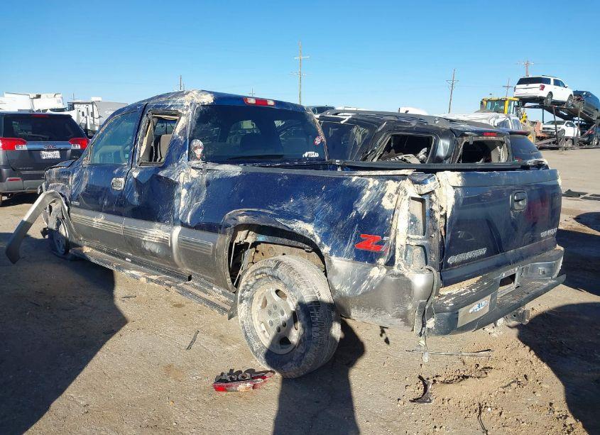 Photo 3 of 2000 Chevrolet Silverado 1500 LS (VIN 1GCEK19T3YE270941)