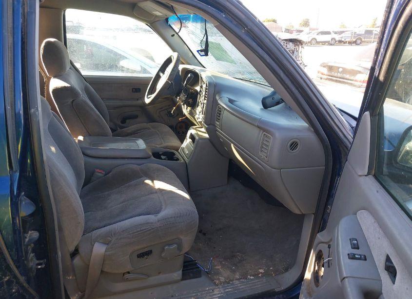 Photo 5 of 2000 Chevrolet Silverado 1500 LS (VIN 1GCEK19T3YE270941)