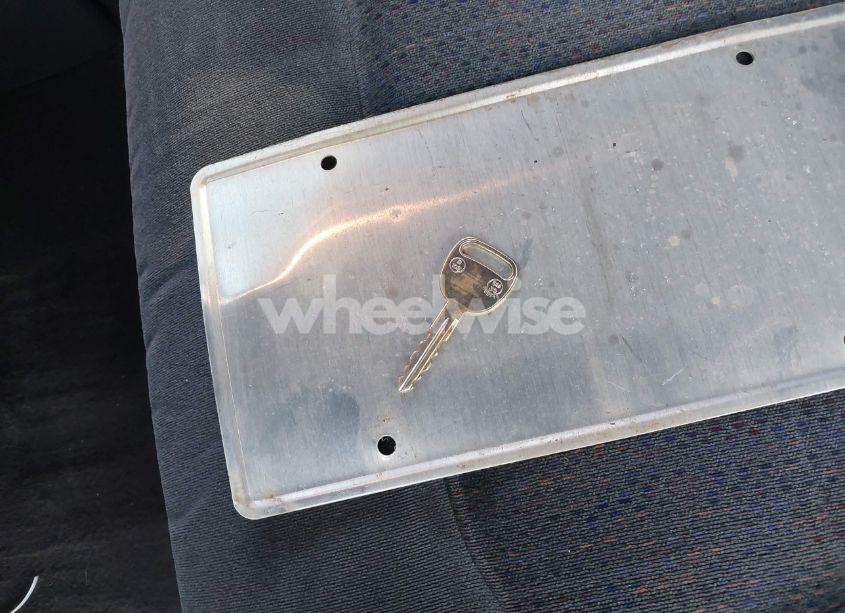 Photo 11 of 2002 Chevrolet Silverado 1500 LS (VIN 1GCEK19T42E150069)