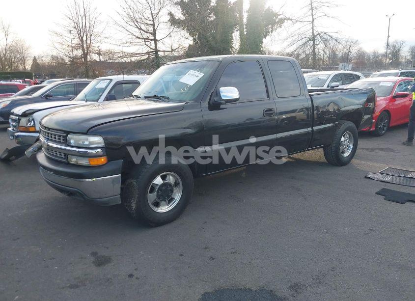 Photo 2 of 2002 Chevrolet Silverado 1500 LS (VIN 1GCEK19T42E150069)