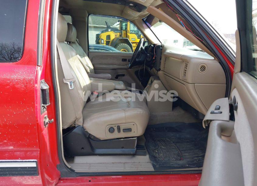 Photo 5 of 2002 Chevrolet Silverado 1500 LT (VIN 1GCEK19T42Z227273)