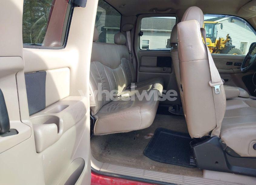 Photo 8 of 2002 Chevrolet Silverado 1500 LT (VIN 1GCEK19T42Z227273)