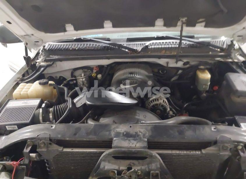 Photo 10 of 2002 Chevrolet Silverado 1500 LS (VIN 1GCEK19T42Z272682)