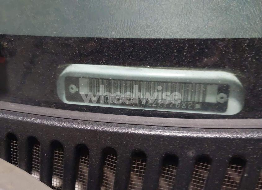 Photo 9 of 2002 Chevrolet Silverado 1500 LS (VIN 1GCEK19T42Z272682)