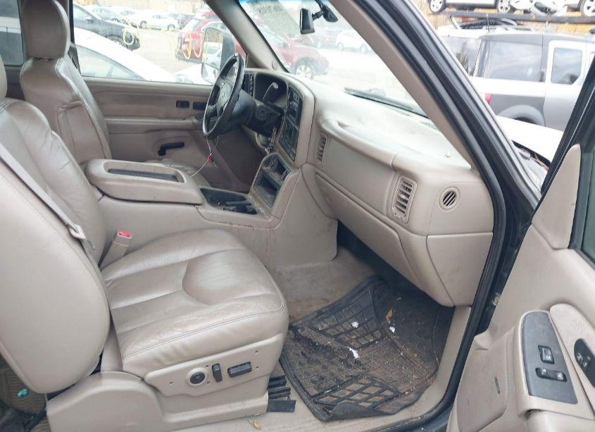 Photo 5 of 2003 Chevrolet Silverado 1500 LT (VIN 1GCEK19T43E180349)