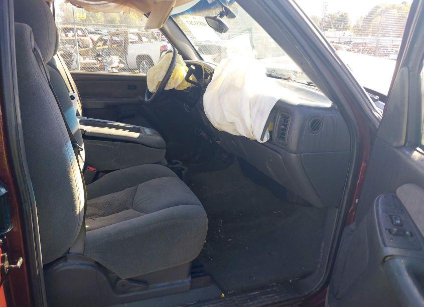 Photo 5 of 2003 Chevrolet Silverado 1500 LS (VIN 1GCEK19T43E266969)