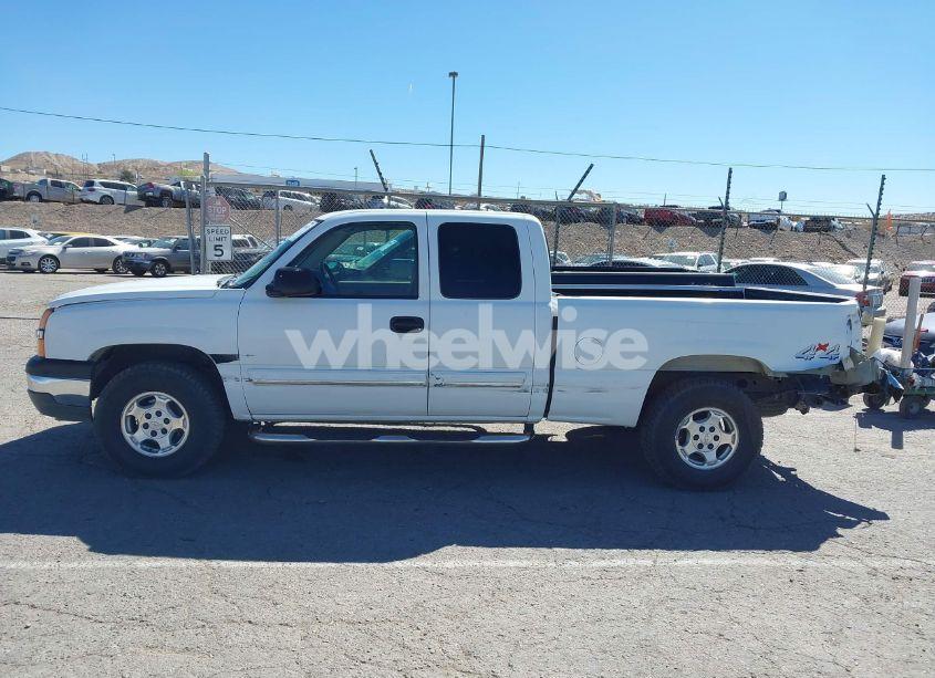 Photo 14 of 2004 Chevrolet Silverado 1500 LS (VIN 1GCEK19T44E178845)