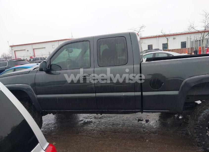 Photo 14 of 2004 Chevrolet Silverado 1500 Z71 (VIN 1GCEK19T44E193958)