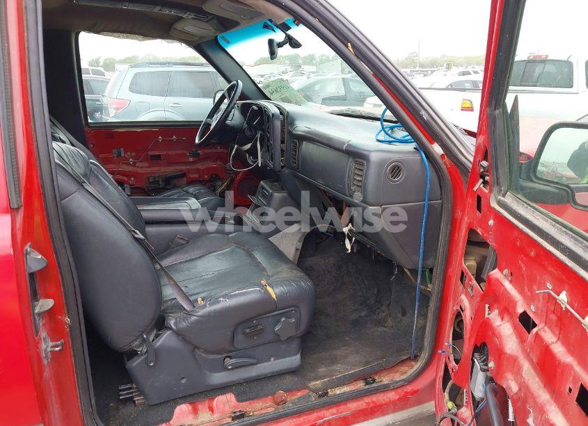 Photo 5 of 1999 Chevrolet Silverado 1500 LS (VIN 1GCEK19T4XE136731)