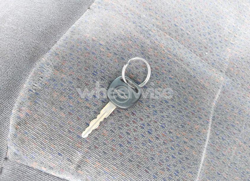 Photo 11 of 2000 Chevrolet Silverado 1500 LS (VIN 1GCEK19T4YE277669)