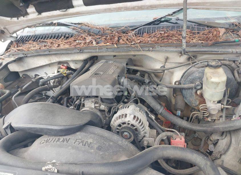 Photo 10 of 2000 Chevrolet Silverado 1500 LS (VIN 1GCEK19T4YE279664)