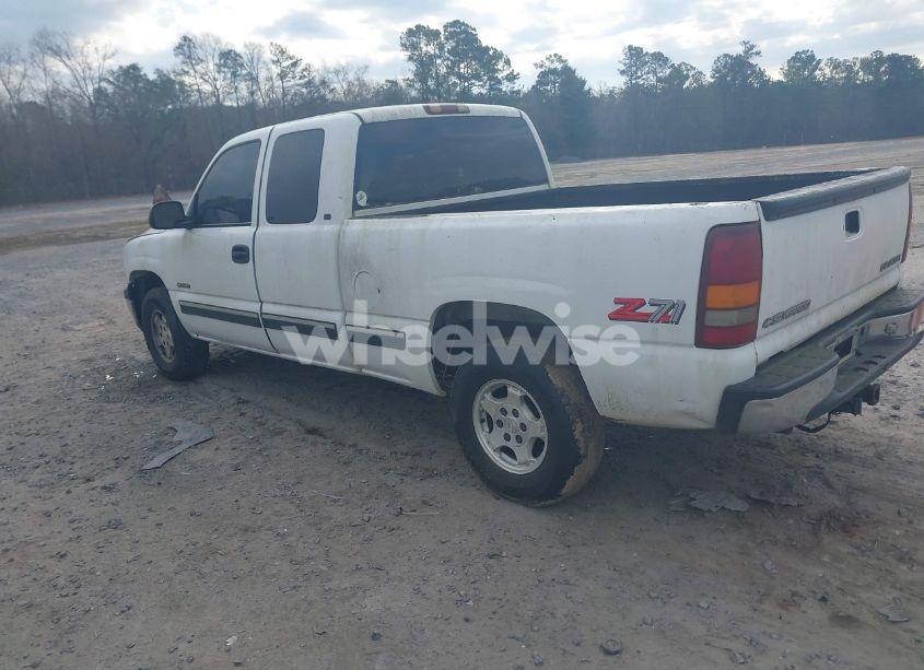 Photo 3 of 2000 Chevrolet Silverado 1500 LS (VIN 1GCEK19T4YE279664)