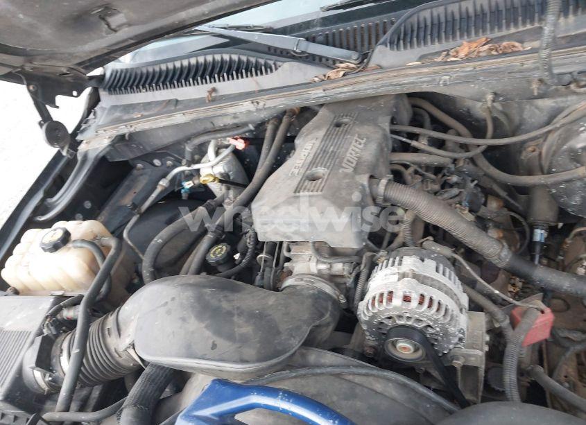 Photo 10 of 2000 Chevrolet Silverado 1500 LS (VIN 1GCEK19T4YZ243353)