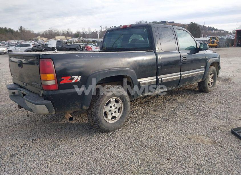 Photo 4 of 2000 Chevrolet Silverado 1500 LS (VIN 1GCEK19T4YZ243353)
