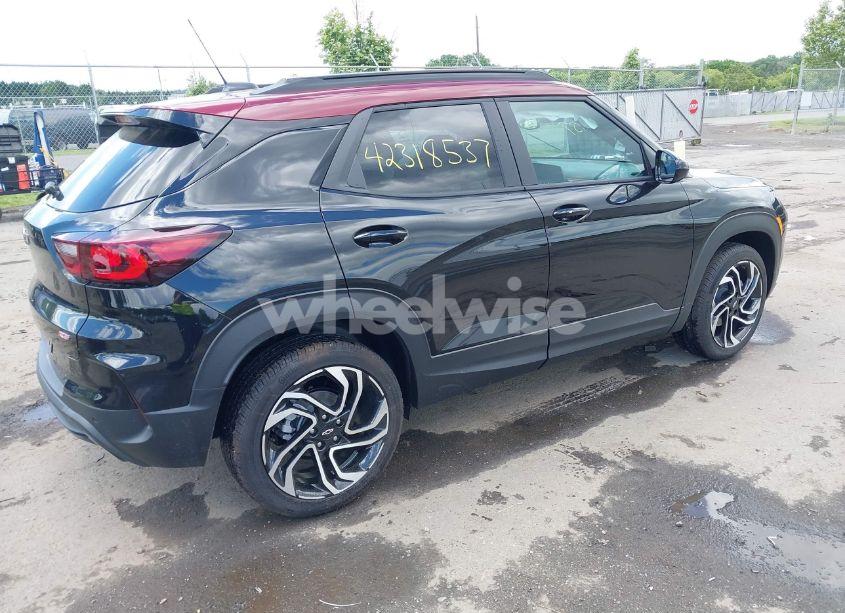 Photo 4 of 2025 Chevrolet Trailblazer AWD RS (VIN 1GCEK19T53E******)