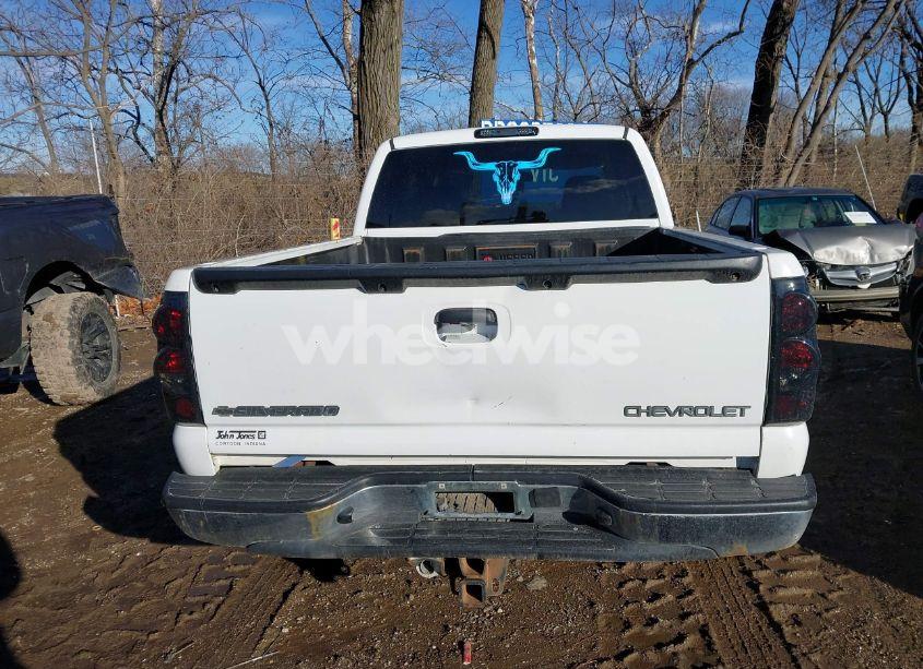 Photo 16 of 2003 Chevrolet Silverado 1500 LT (VIN 1GCEK19T53E227954)
