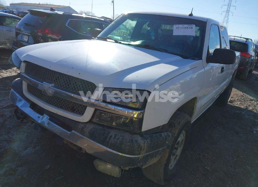 Photo 2 of 2003 Chevrolet Silverado 1500 LT (VIN 1GCEK19T53E227954)
