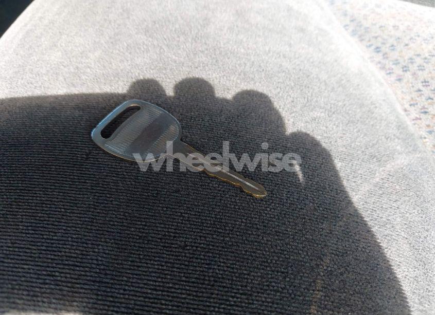 Photo 11 of 2003 Chevrolet Silverado 1500 LS (VIN 1GCEK19T53E364800)