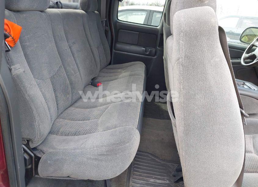 Photo 8 of 2004 Chevrolet Silverado 1500 LS (VIN 1GCEK19T54E132943)