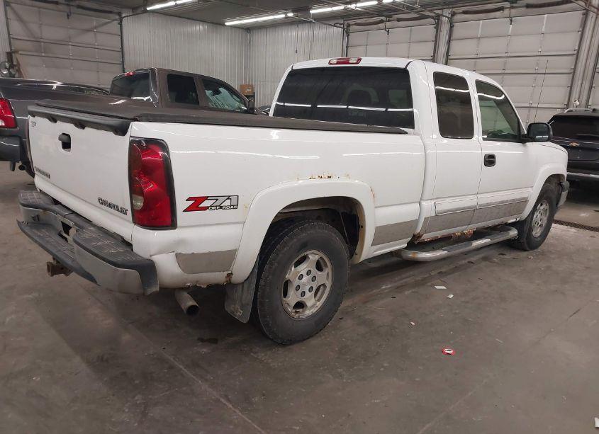 Photo 4 of 2004 Chevrolet Silverado 1500 Z71 (VIN 1GCEK19T54E221542)