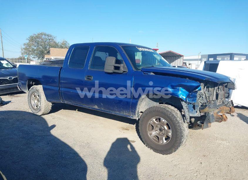 2004 Chevrolet Silverado 1500 WORK TRUCK (VIN 1GCEK19T54E256730) main photo