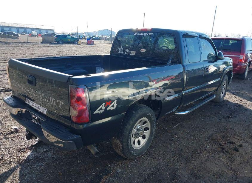 Photo 4 of 2005 Chevrolet Silverado 1500 LS (VIN 1GCEK19T55E170898)