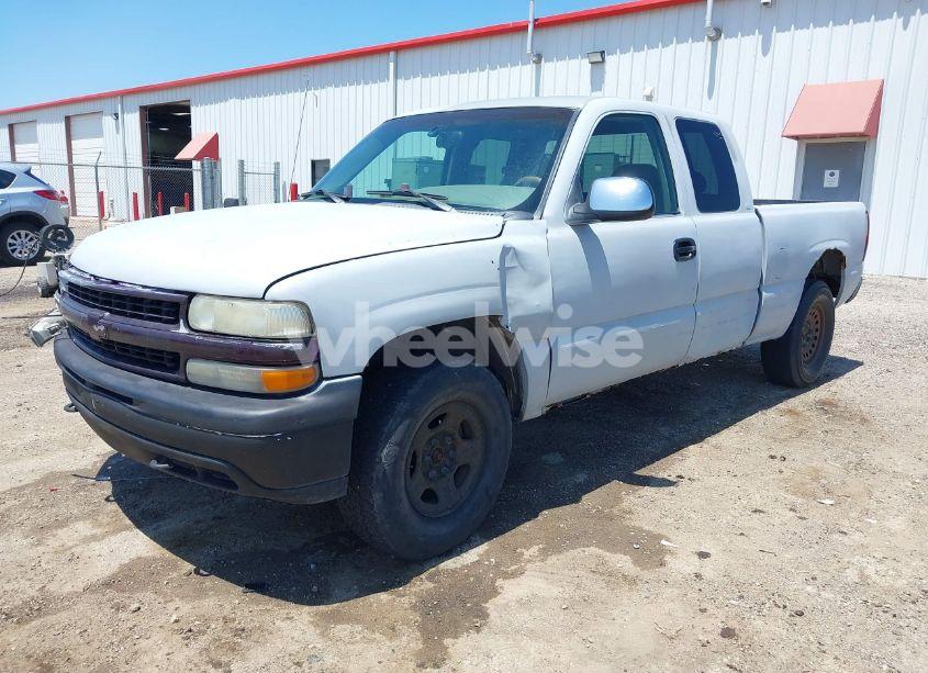 Photo 2 of 1999 Chevrolet Silverado 1500 LT (VIN 1GCEK19T5XE227393)