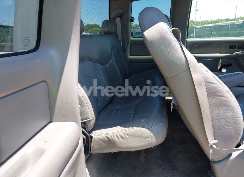 Photo 8 of 1999 Chevrolet Silverado 1500 LT (VIN 1GCEK19T5XE227393)