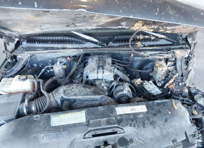 Photo 10 of 2000 Chevrolet Silverado 1500 LS (VIN 1GCEK19T5YE155094)