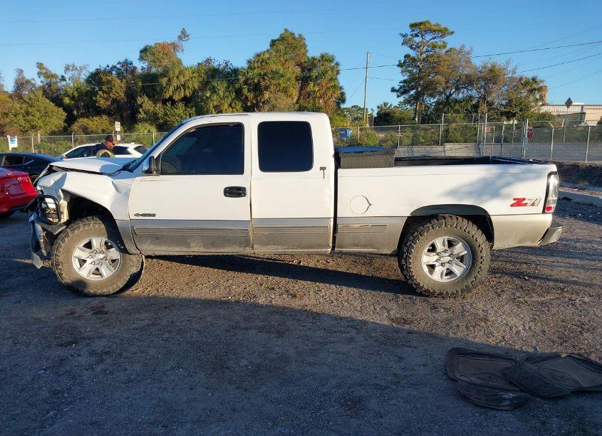 Photo 14 of 2000 Chevrolet Silverado 1500 LS (VIN 1GCEK19T5YE185549)