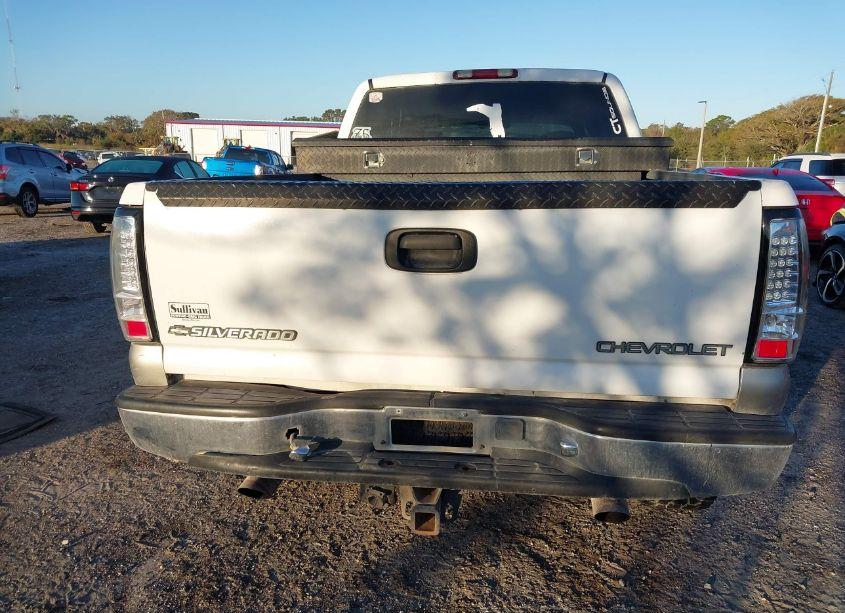 Photo 16 of 2000 Chevrolet Silverado 1500 LS (VIN 1GCEK19T5YE185549)