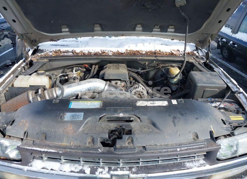 Photo 10 of 2000 Chevrolet Silverado 1500 LS (VIN 1GCEK19T5YE270245)