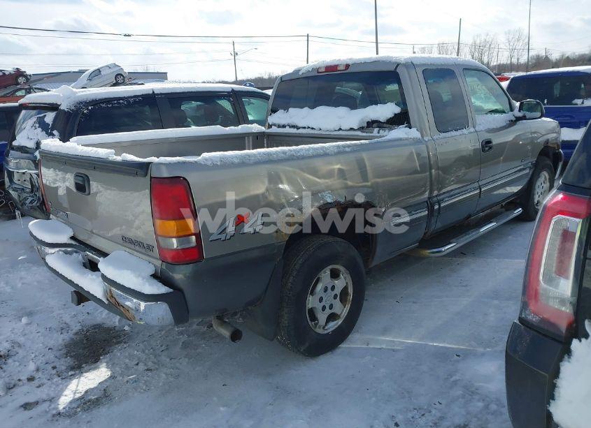 Photo 4 of 2000 Chevrolet Silverado 1500 LS (VIN 1GCEK19T5YE270245)