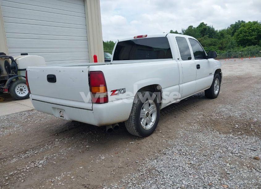 Photo 4 of 2000 Chevrolet Silverado 1500 LT (VIN 1GCEK19T5YE333702)