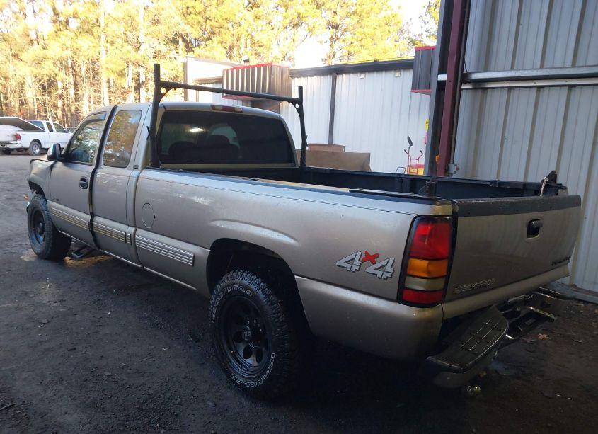 Photo 3 of 2001 Chevrolet Silverado 1500 LS (VIN 1GCEK19T61E300522)