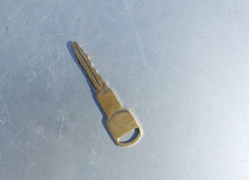 Photo 11 of 2002 Chevrolet Silverado 1500 LS (VIN 1GCEK19T62E121804)