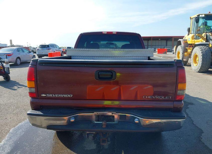 Photo 17 of 2002 Chevrolet Silverado 1500 LS (VIN 1GCEK19T62E121804)