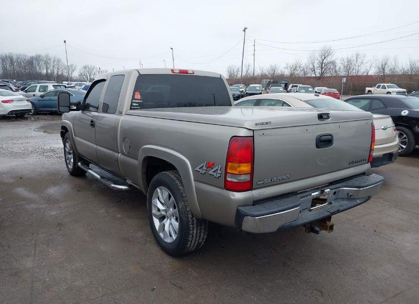 Photo 3 of 2002 Chevrolet Silverado 1500 LT (VIN 1GCEK19T62E139137)