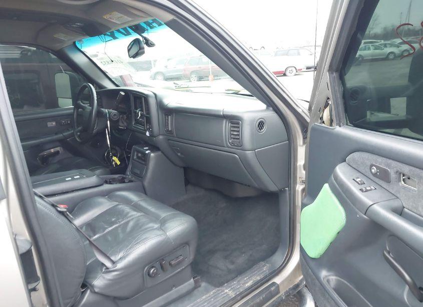 Photo 5 of 2002 Chevrolet Silverado 1500 LT (VIN 1GCEK19T62E139137)