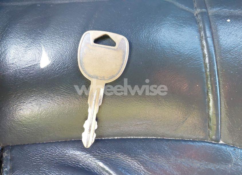 Photo 11 of 2002 Chevrolet Silverado 1500 LT (VIN 1GCEK19T62E289636)