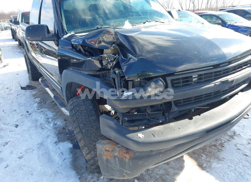 Photo 6 of 2002 Chevrolet Silverado K1500 (VIN 1GCEK19T62Z246942)