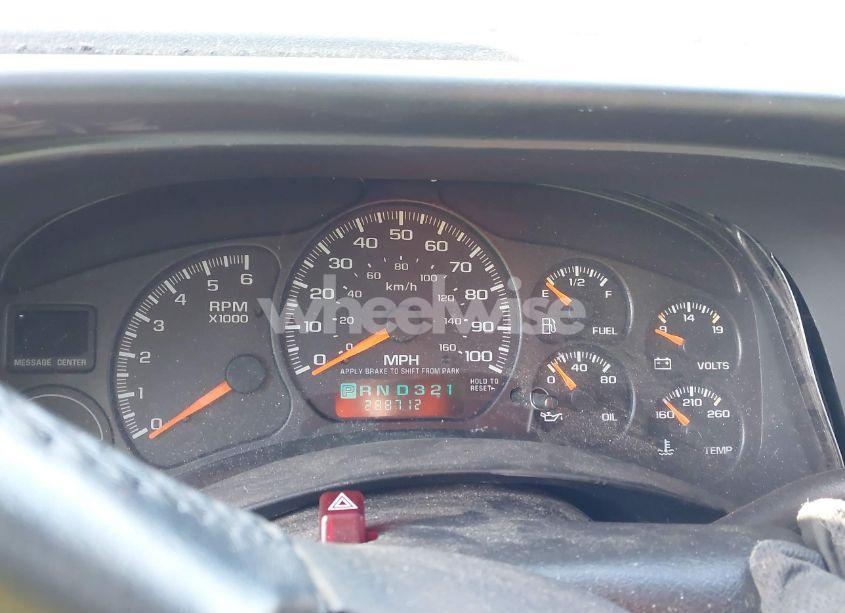 Photo 7 of 2002 Chevrolet Silverado K1500 (VIN 1GCEK19T62Z246942)