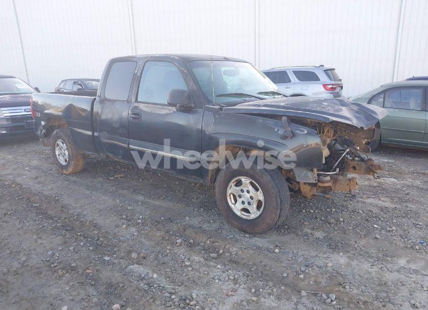 2003 Chevrolet Silverado 1500 LS (VIN 1GCEK19T63E257576) main photo