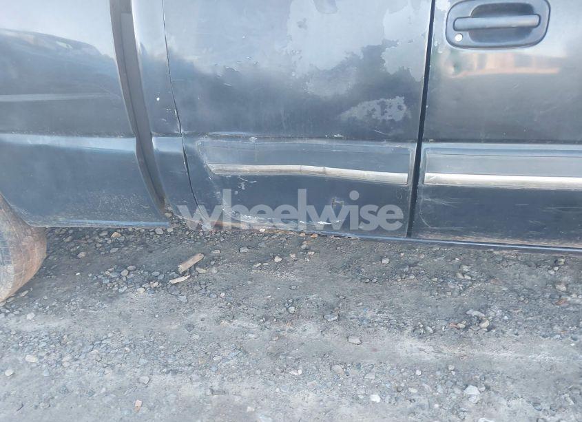 Photo 12 of 2003 Chevrolet Silverado 1500 LS (VIN 1GCEK19T63E257576)