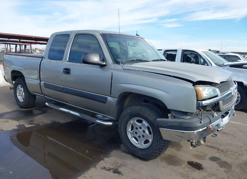 2003 Chevrolet Silverado 1500 LT (VIN 1GCEK19T63E323253) main photo