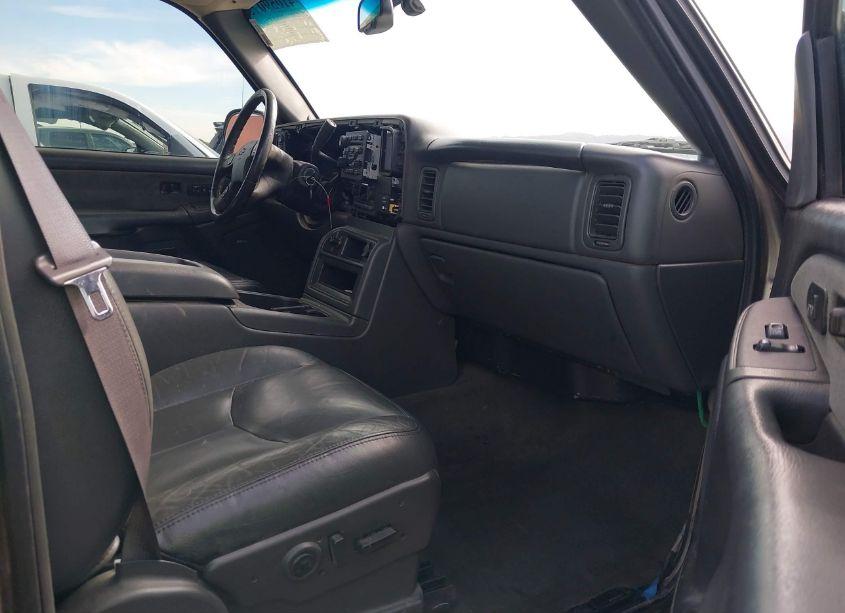 Photo 5 of 2003 Chevrolet Silverado 1500 LT (VIN 1GCEK19T63E323253)