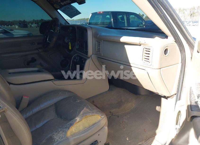 Photo 5 of 2003 Chevrolet Silverado 1500 LT (VIN 1GCEK19T63E366216)