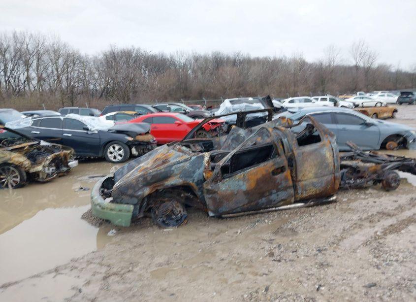 Photo 6 of 2003 Chevrolet Silverado 1500 LT (VIN 1GCEK19T63Z219967)