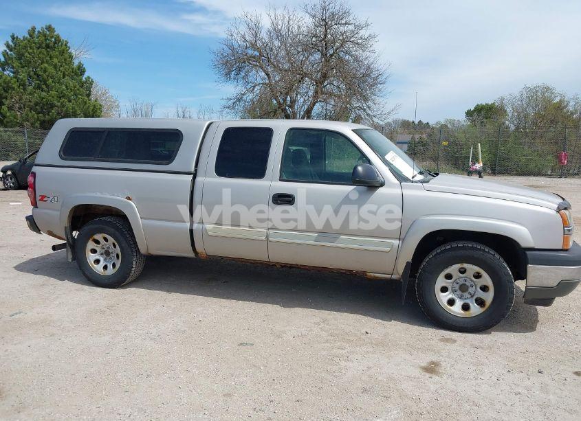 Photo 13 of 2005 Chevrolet Silverado 1500 LS (VIN 1GCEK19T65Z194720)